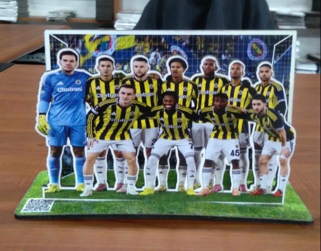 FENERBAHÇE AHŞAP 3 BOYUTLU TARAFTAR KALELİ BİBLO